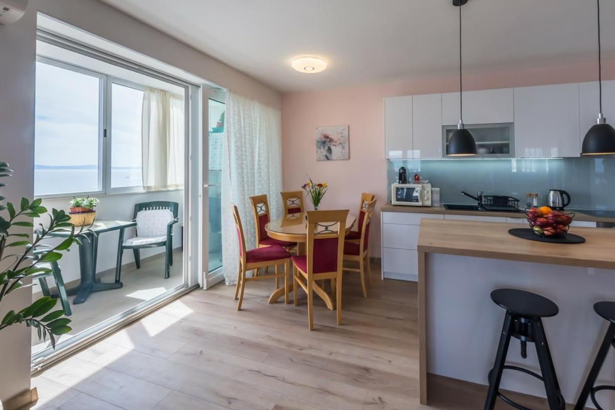 Penthouse Horizont Apartment Split Exterior photo